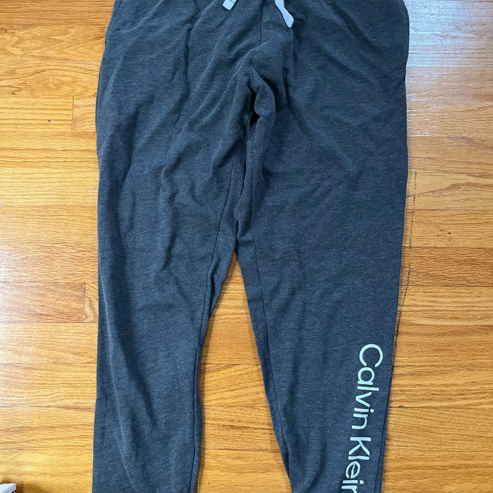 Calvin Klein Gray Sweatpants with Drawstring Waist and Tapered Leg